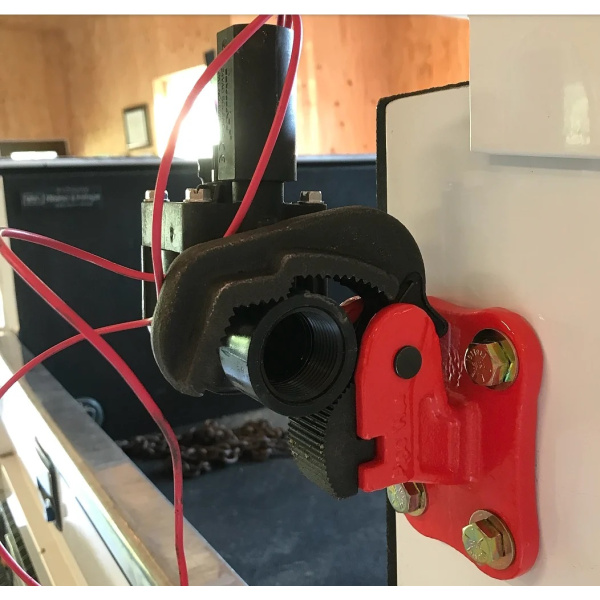 Imadło do rur Pipe Vise ze sprężynowym mechanizmem zamykania